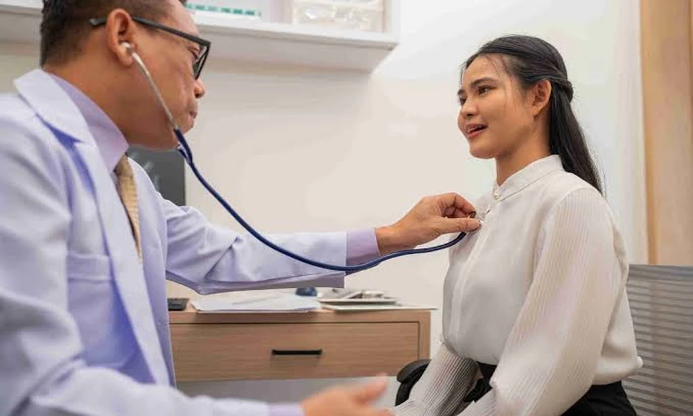 Choosing the Right Clinic for Work Permit Check Up